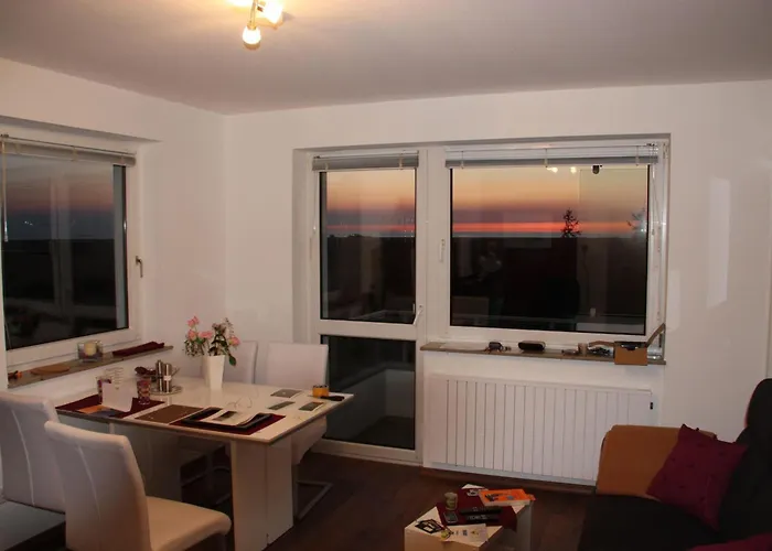 Fritz-wischer-strasse-5-40 * Böhl